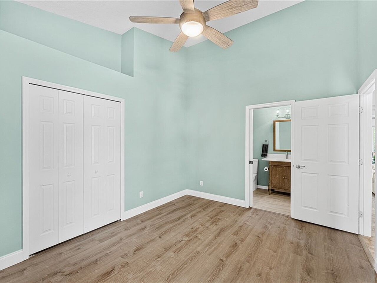 1028 Wimbledon Drive