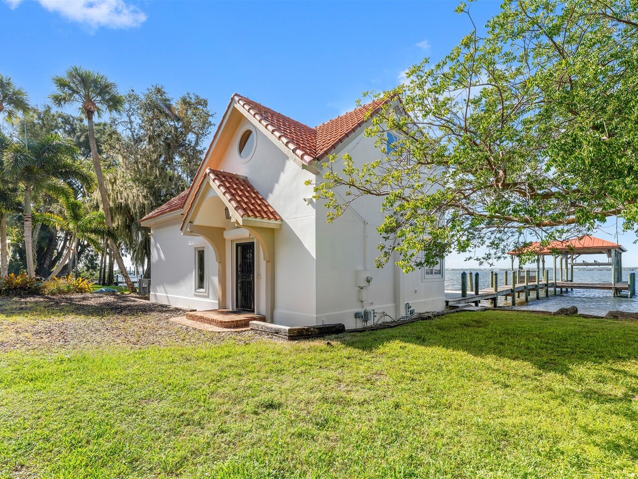 10285 S Tropical Trail