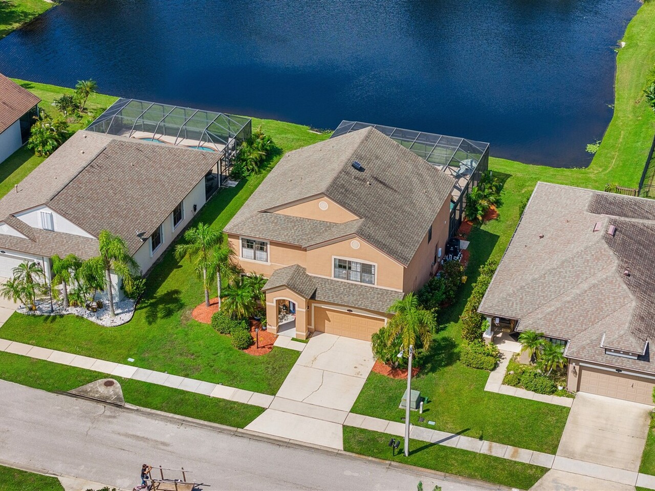 1177 Serengeti Way