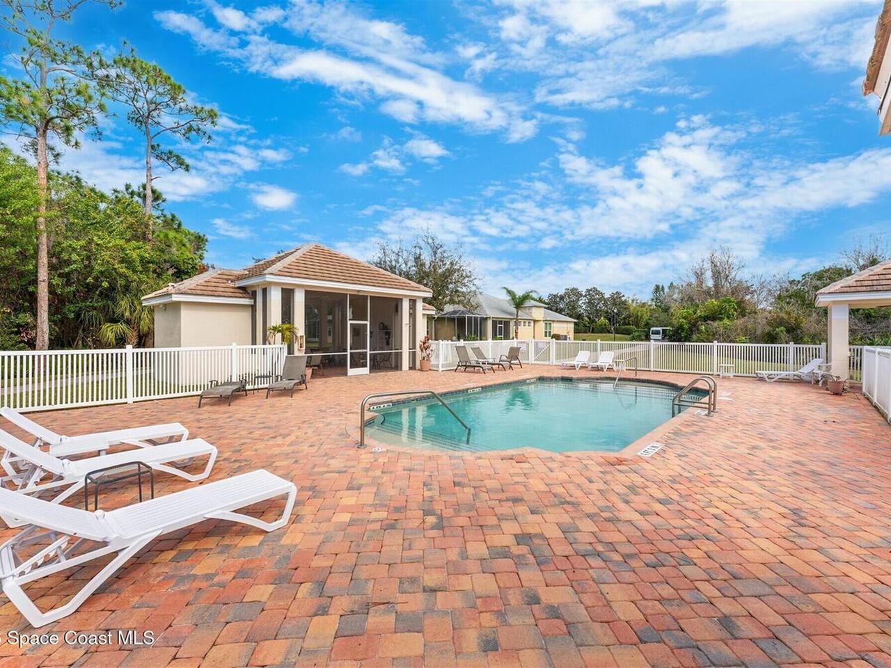 1331 Royal Fern Drive