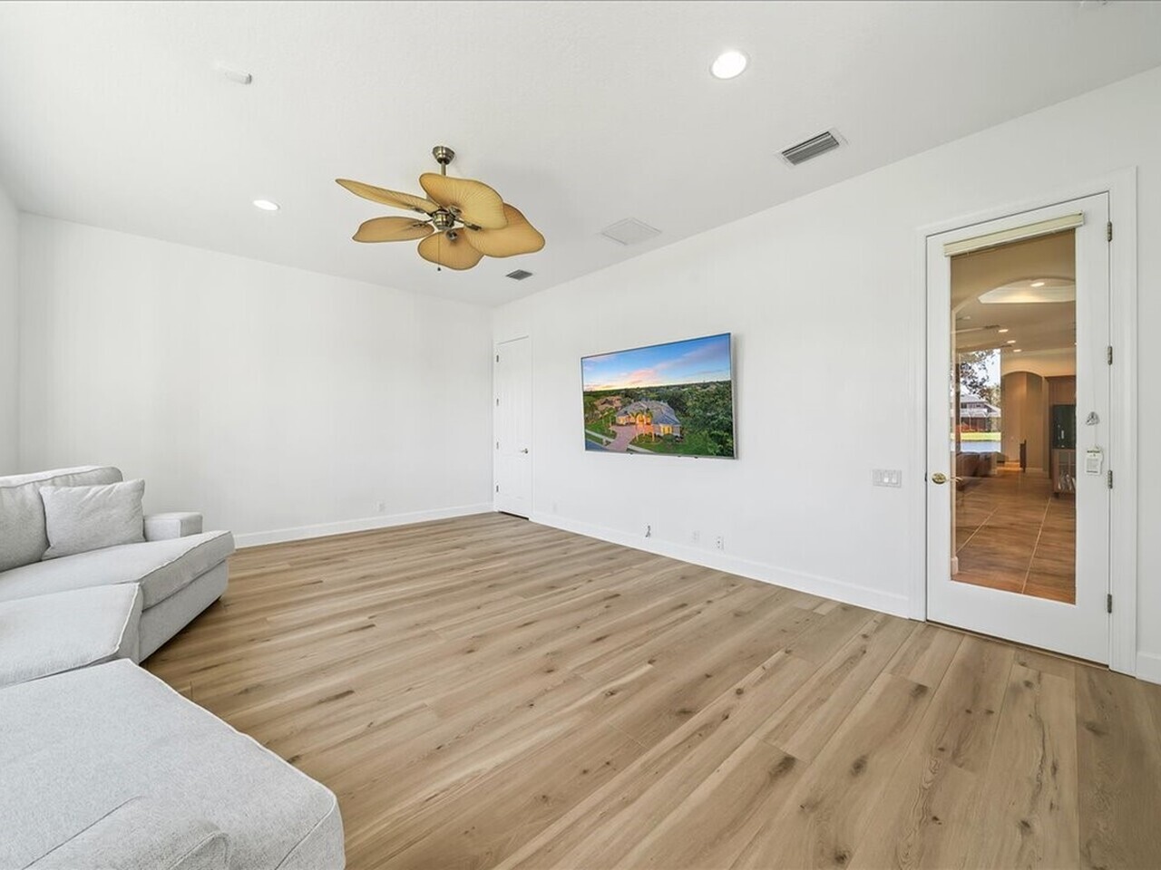 1416 Dorset Place