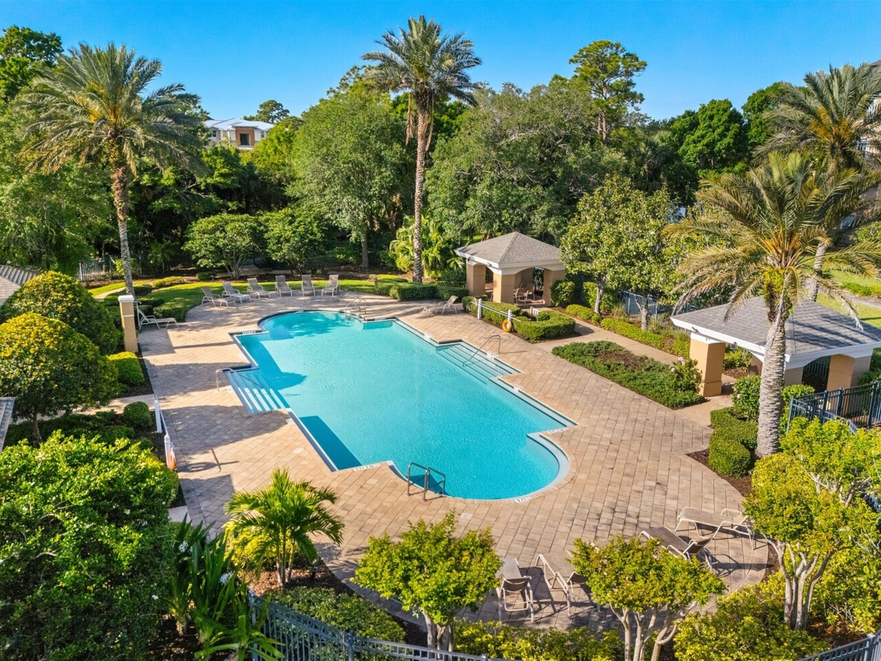 1626 Peregrine Circle #101