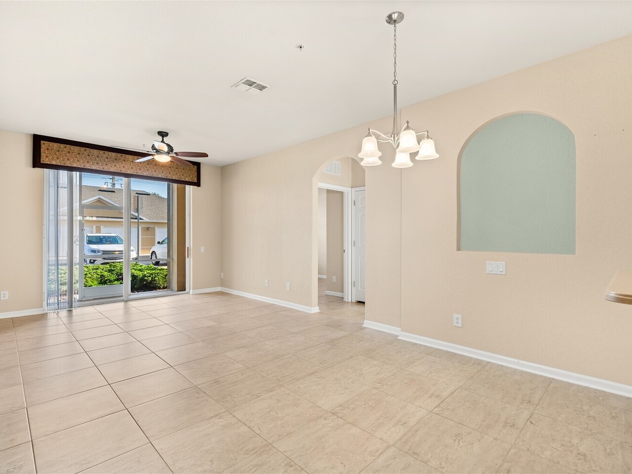 1626 Peregrine Circle #101