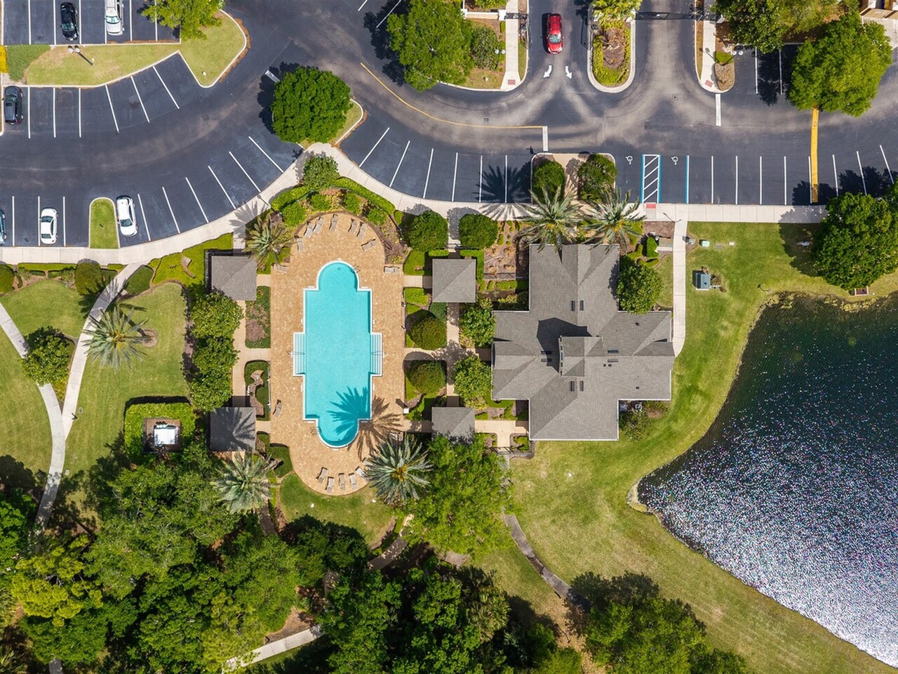 1626 Peregrine Circle #408