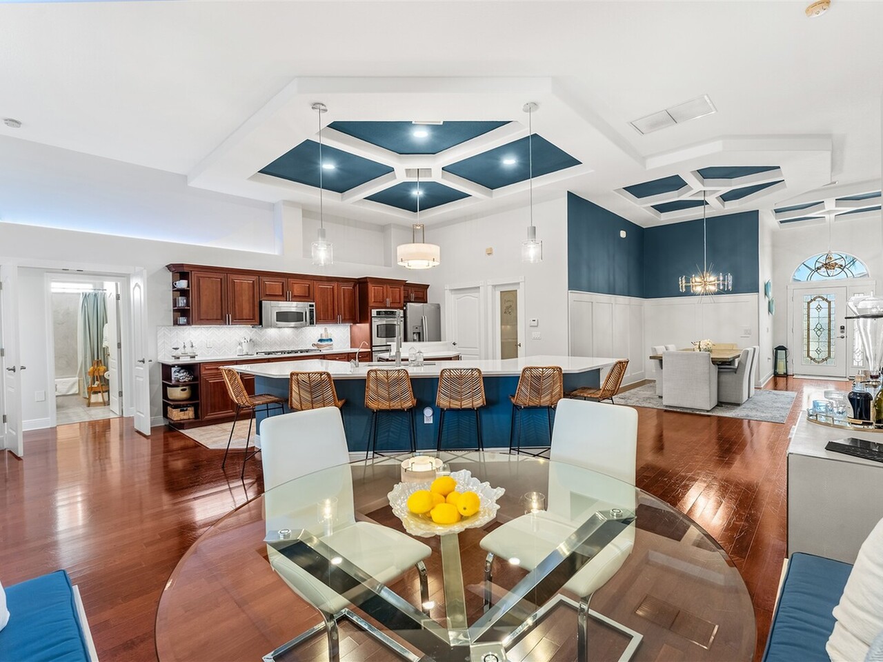 1807 Auburn Lakes Drive