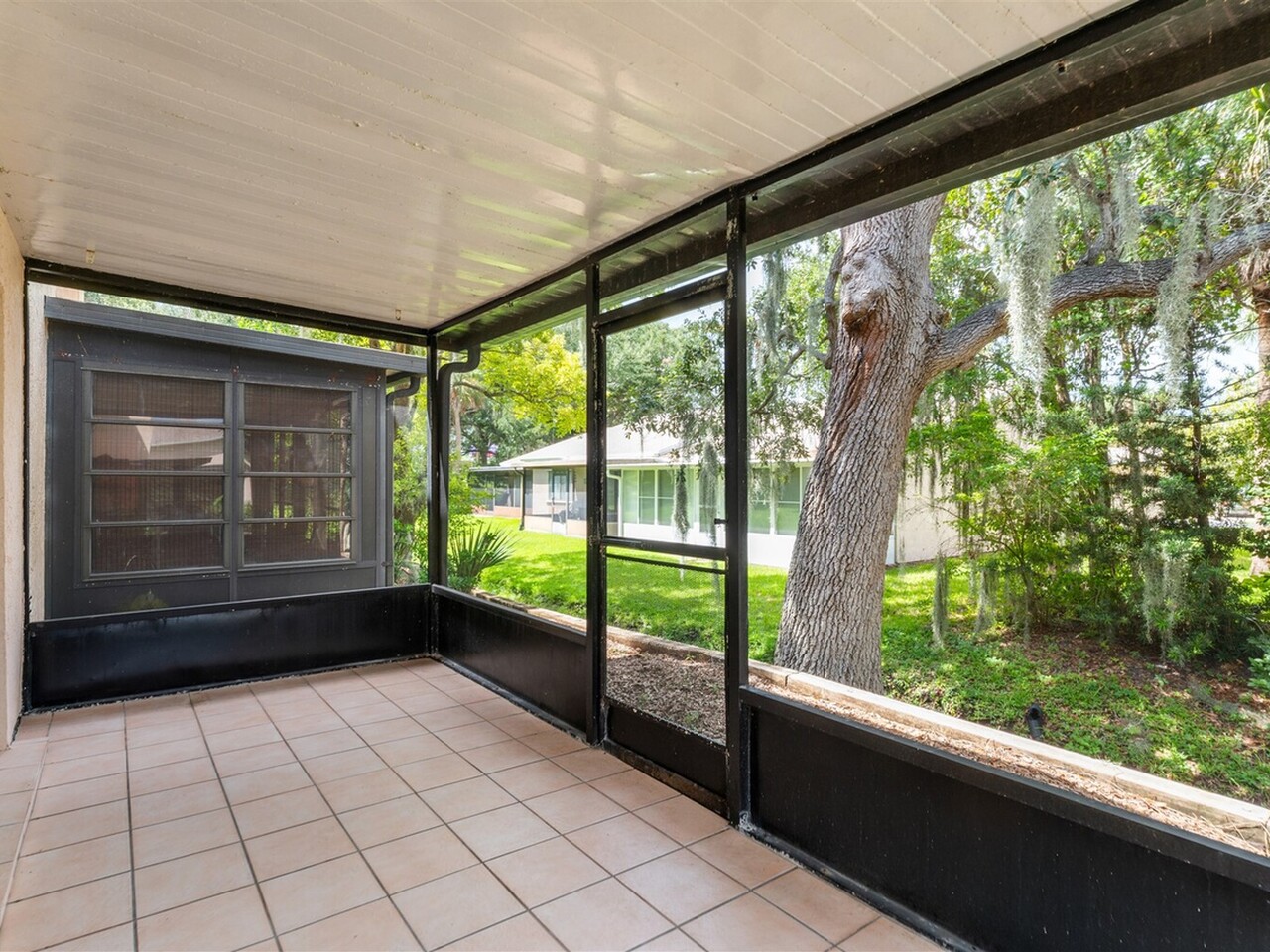 182 Maritime Place 1-7