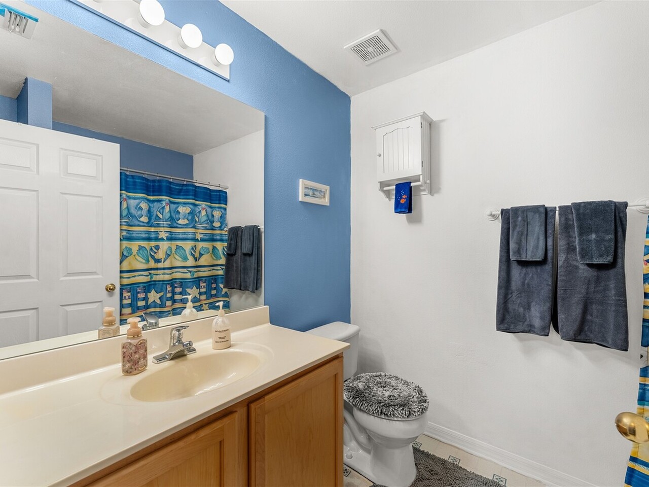 2047 Majestic Pine Court NE