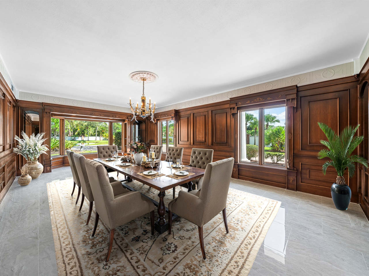 2195 S Courtenay Parkway