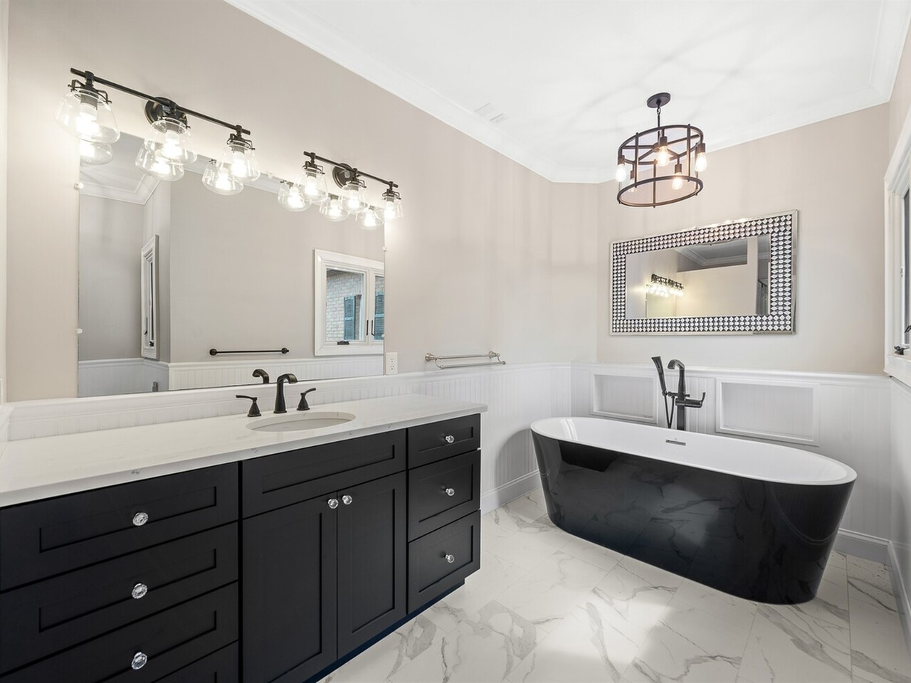 2195 S Courtenay Parkway