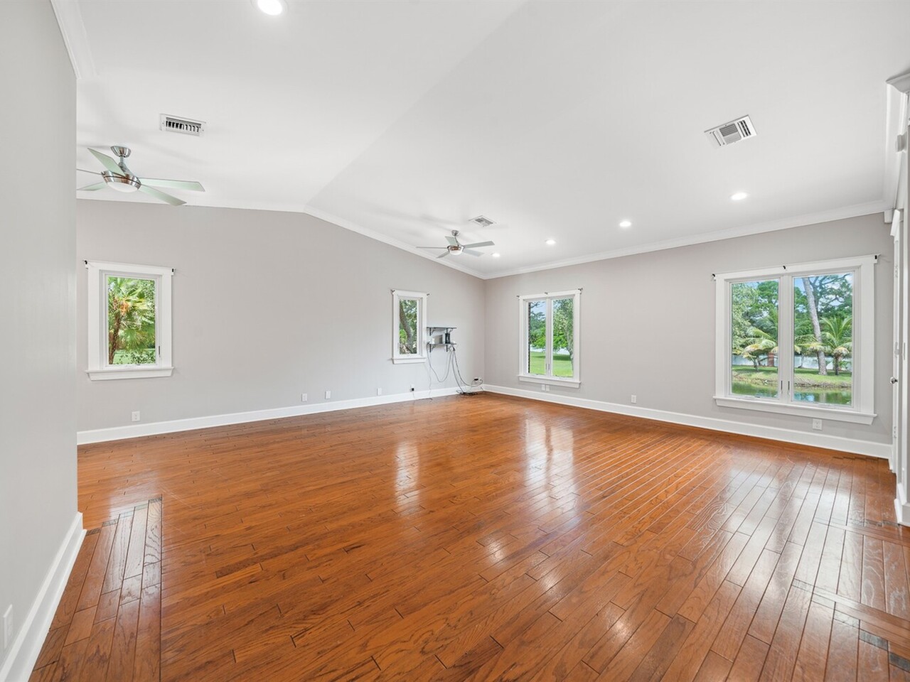 2195 S Courtenay Parkway