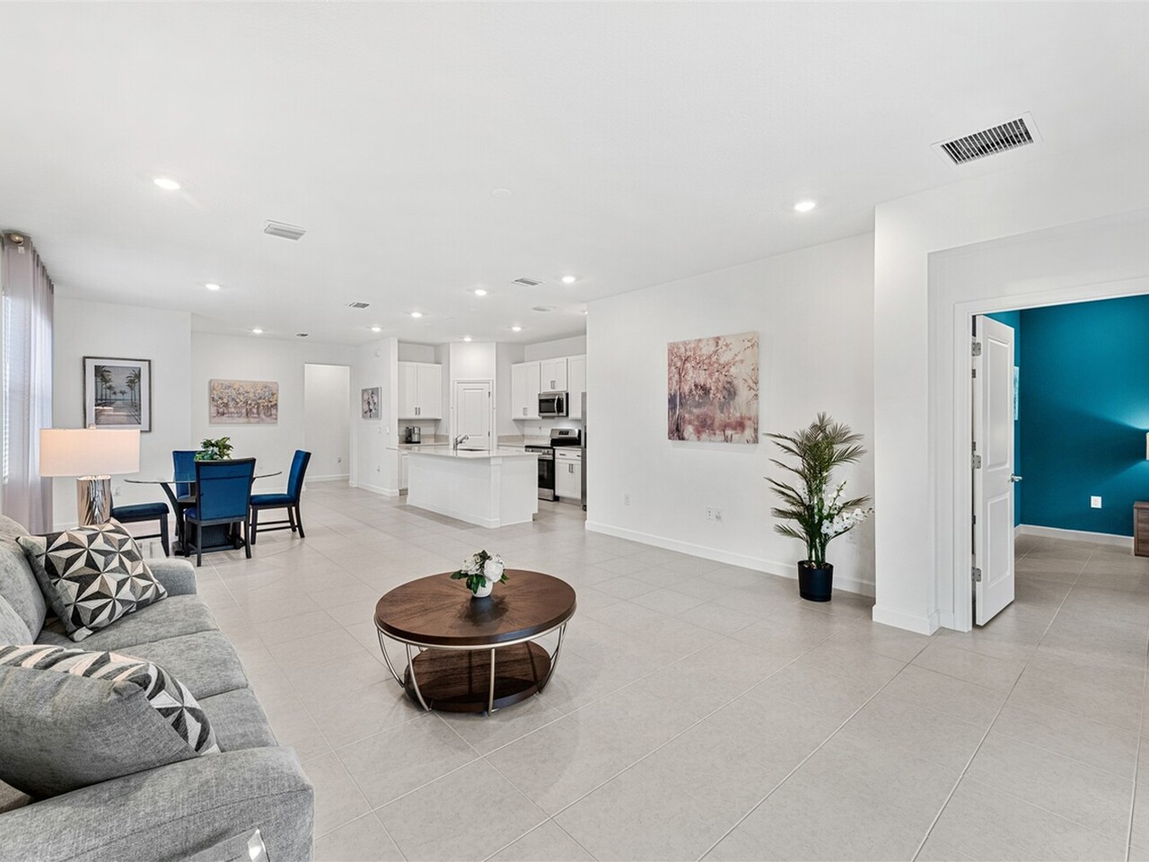 2406 Cerulean Drive NW