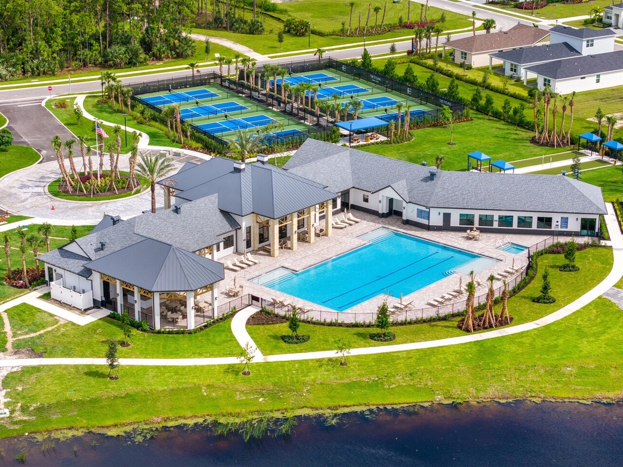 2406 Cerulean Drive NW