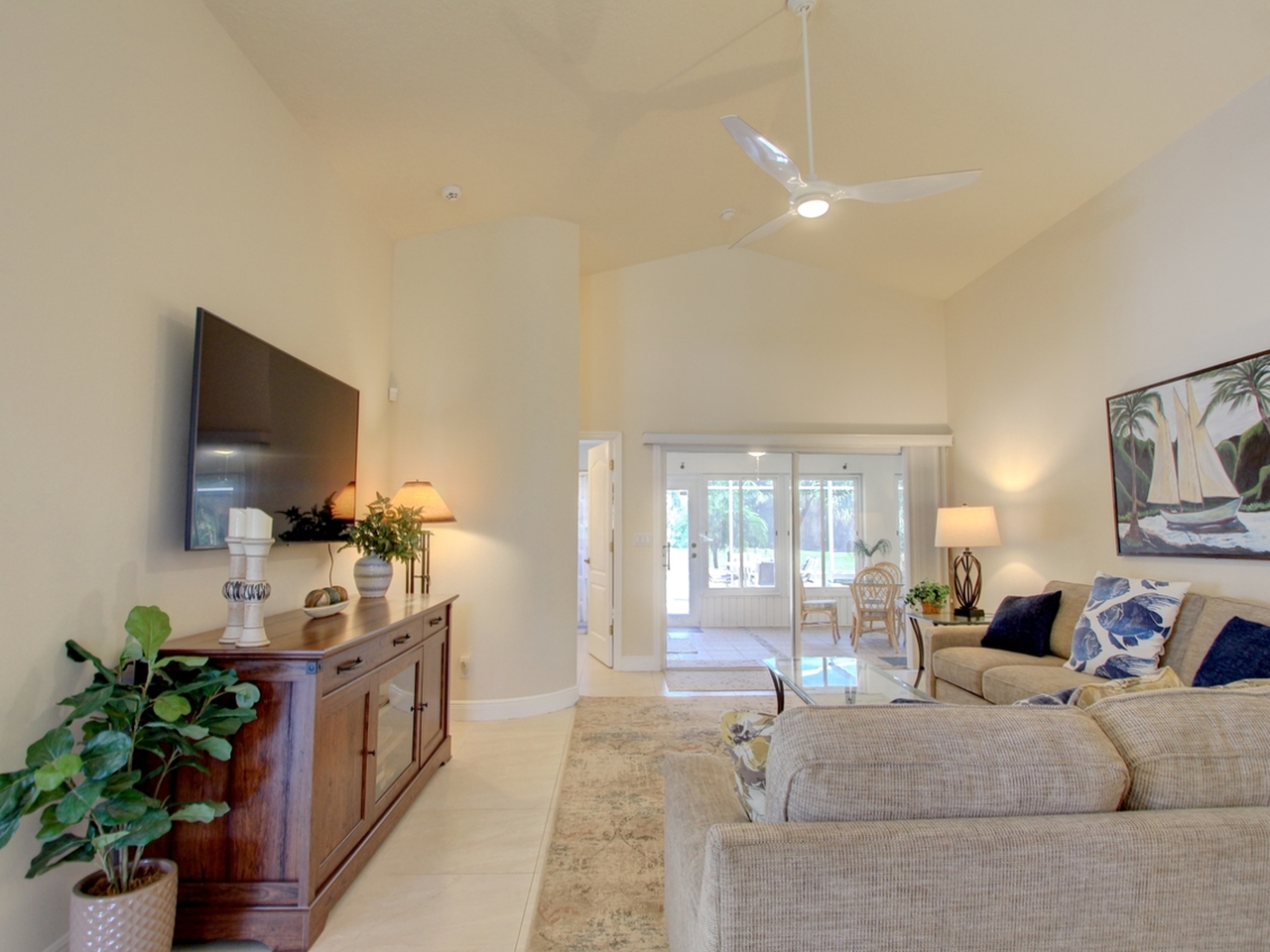 2436 Addington Circle