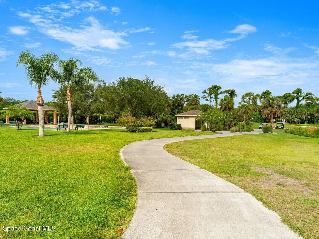 2436 Addington Circle