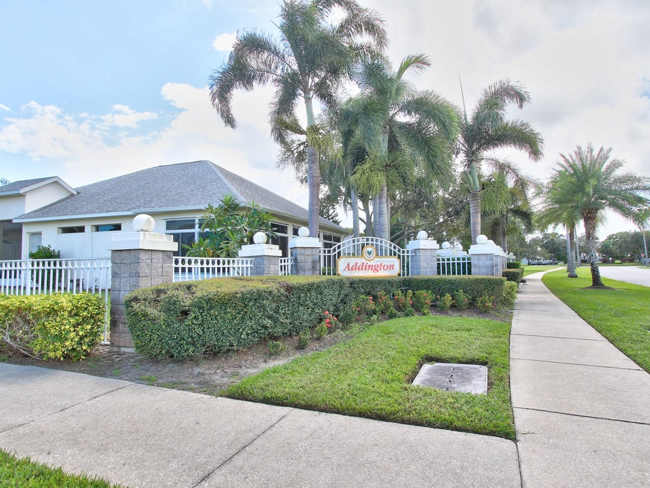 2436 Addington Circle