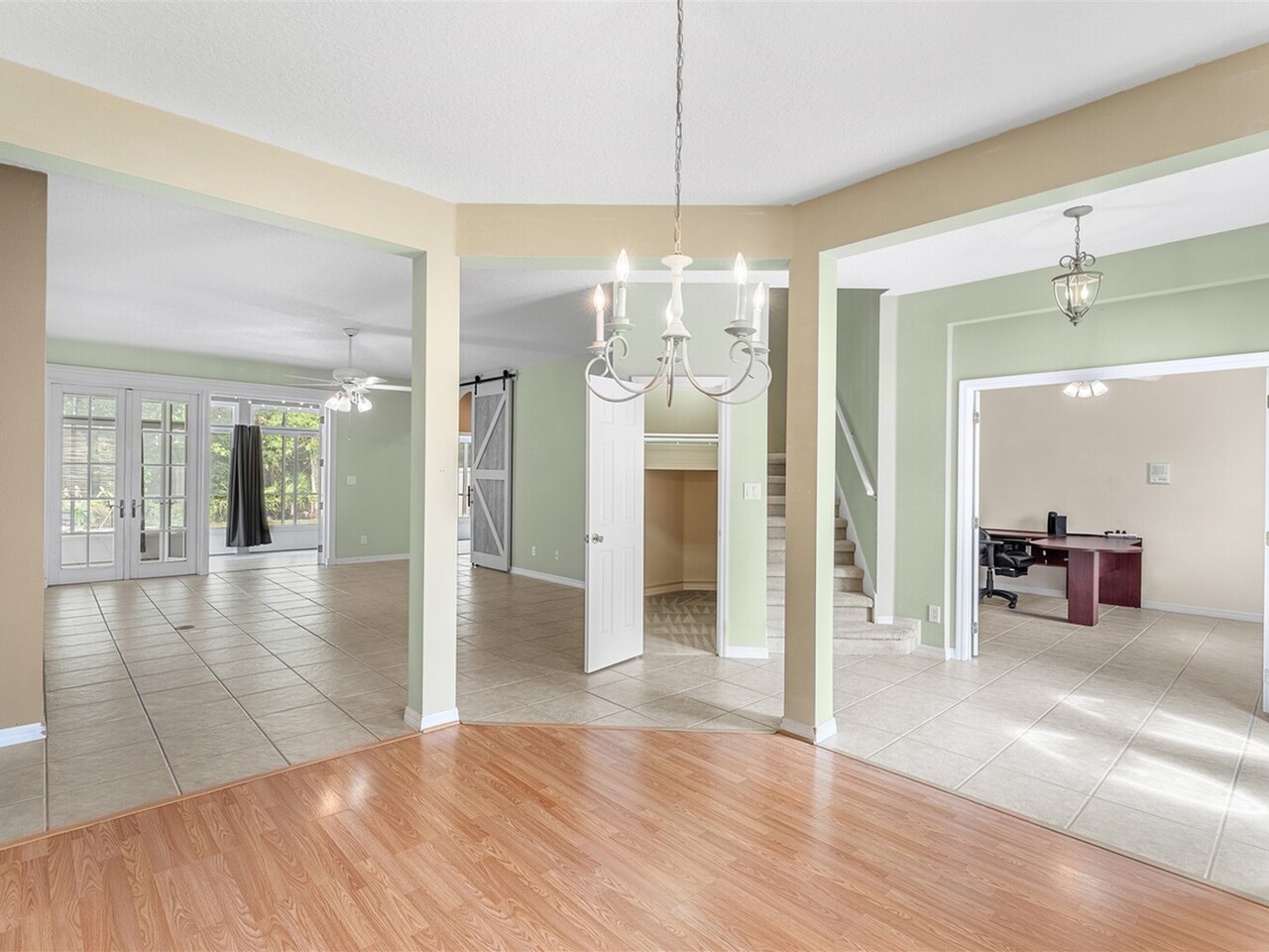 2438 Greenwillow Drive