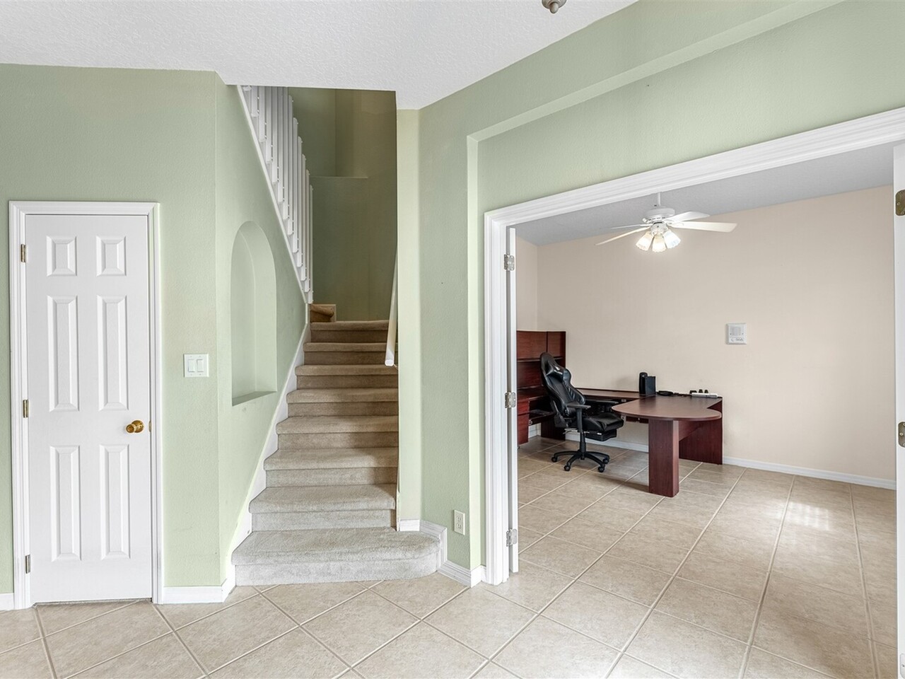 2438 Greenwillow Drive