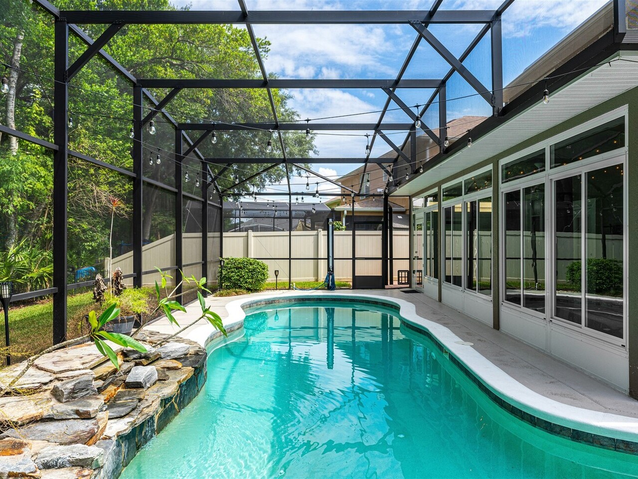2438 Greenwillow Drive