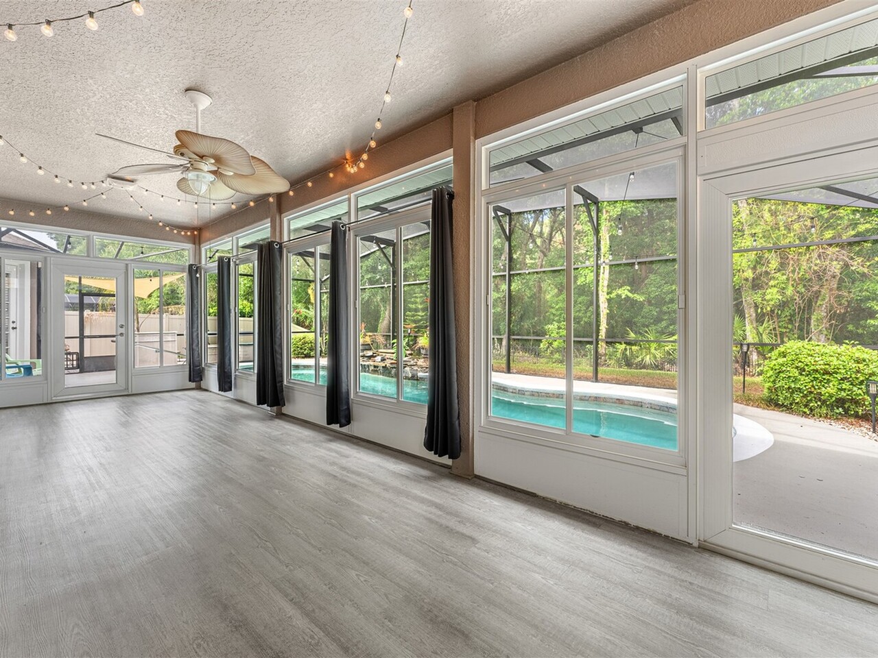 2438 Greenwillow Drive