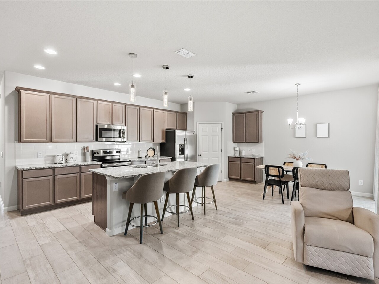 2673 Sam Snead Street