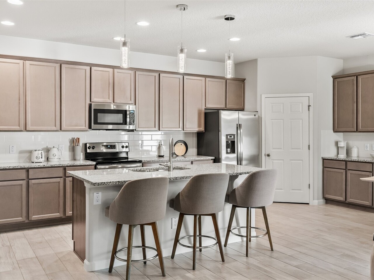 2673 Sam Snead Street