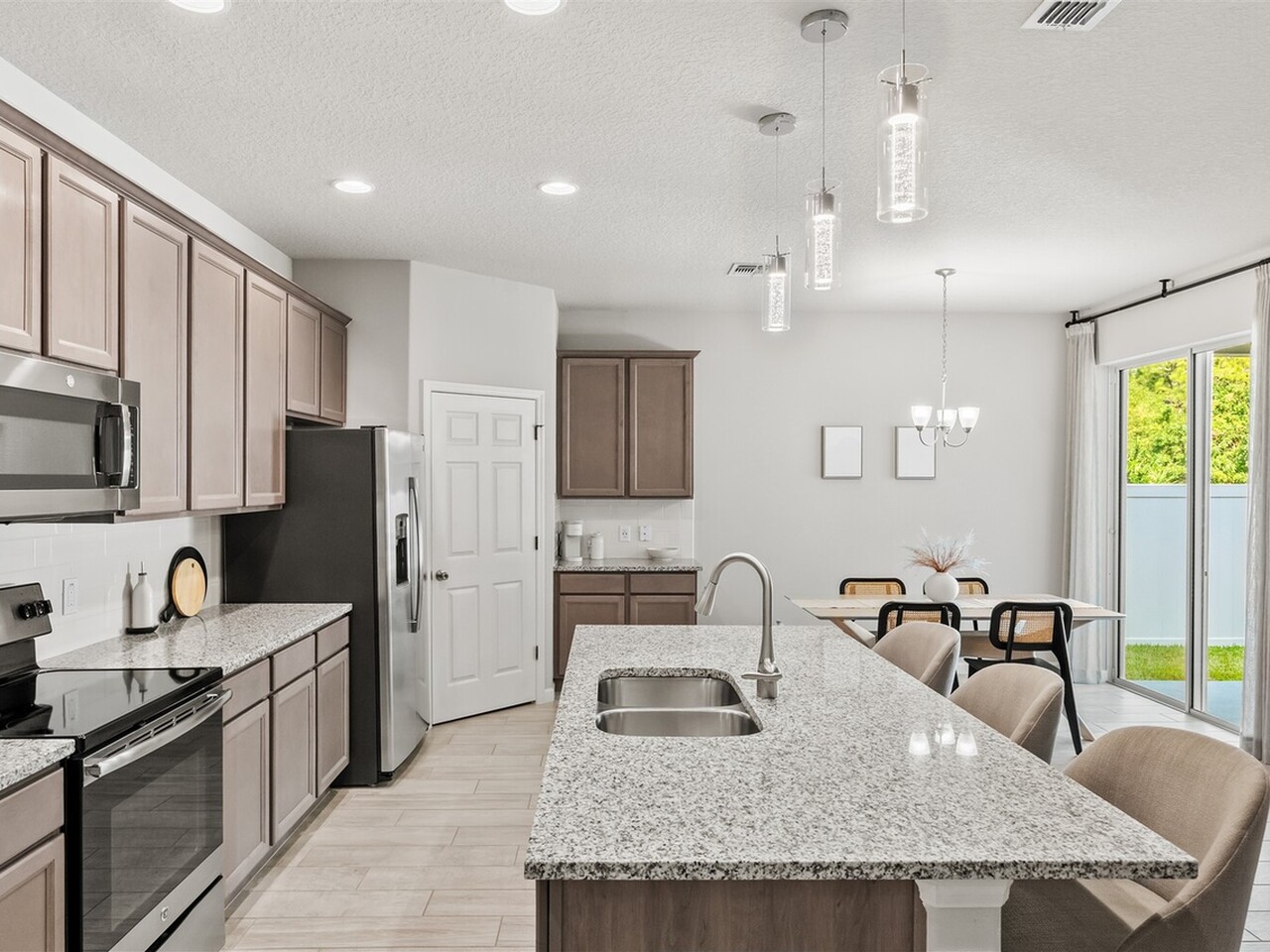 2673 Sam Snead Street