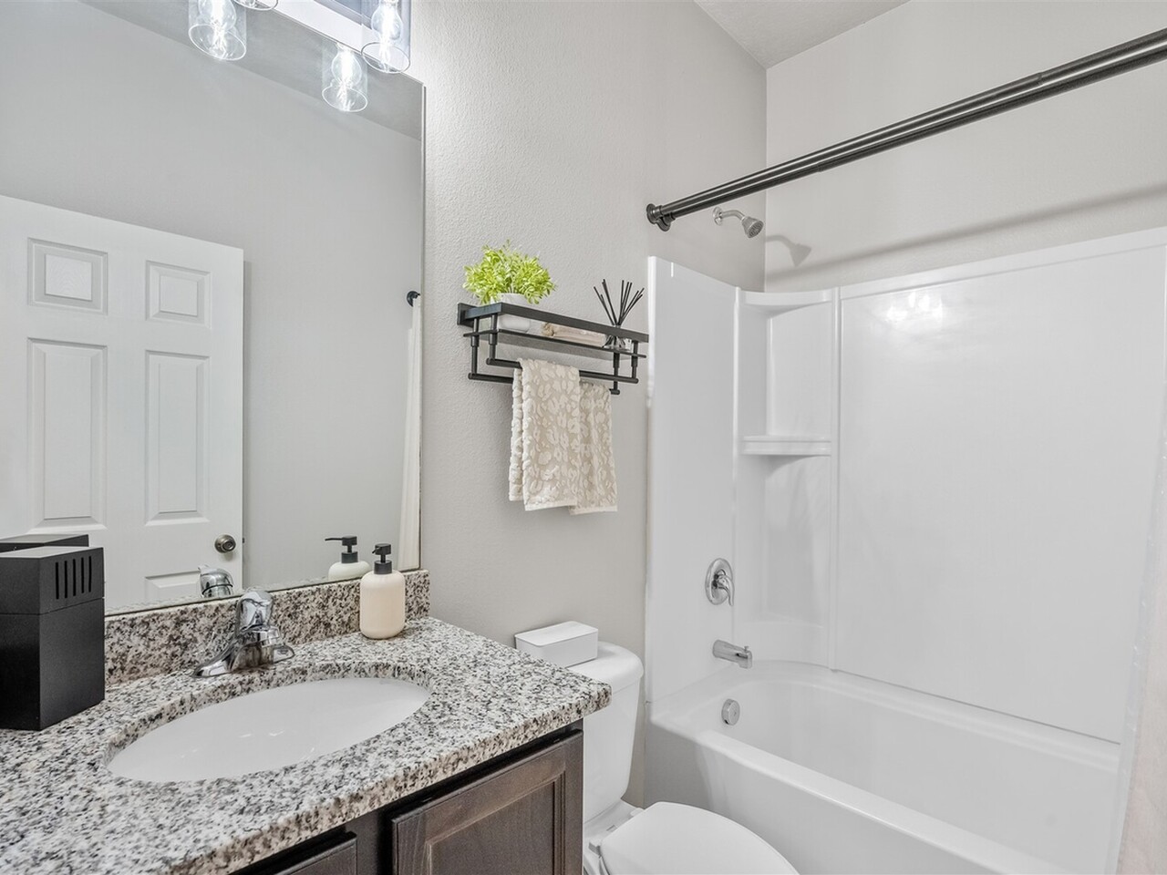 2673 Sam Snead Street