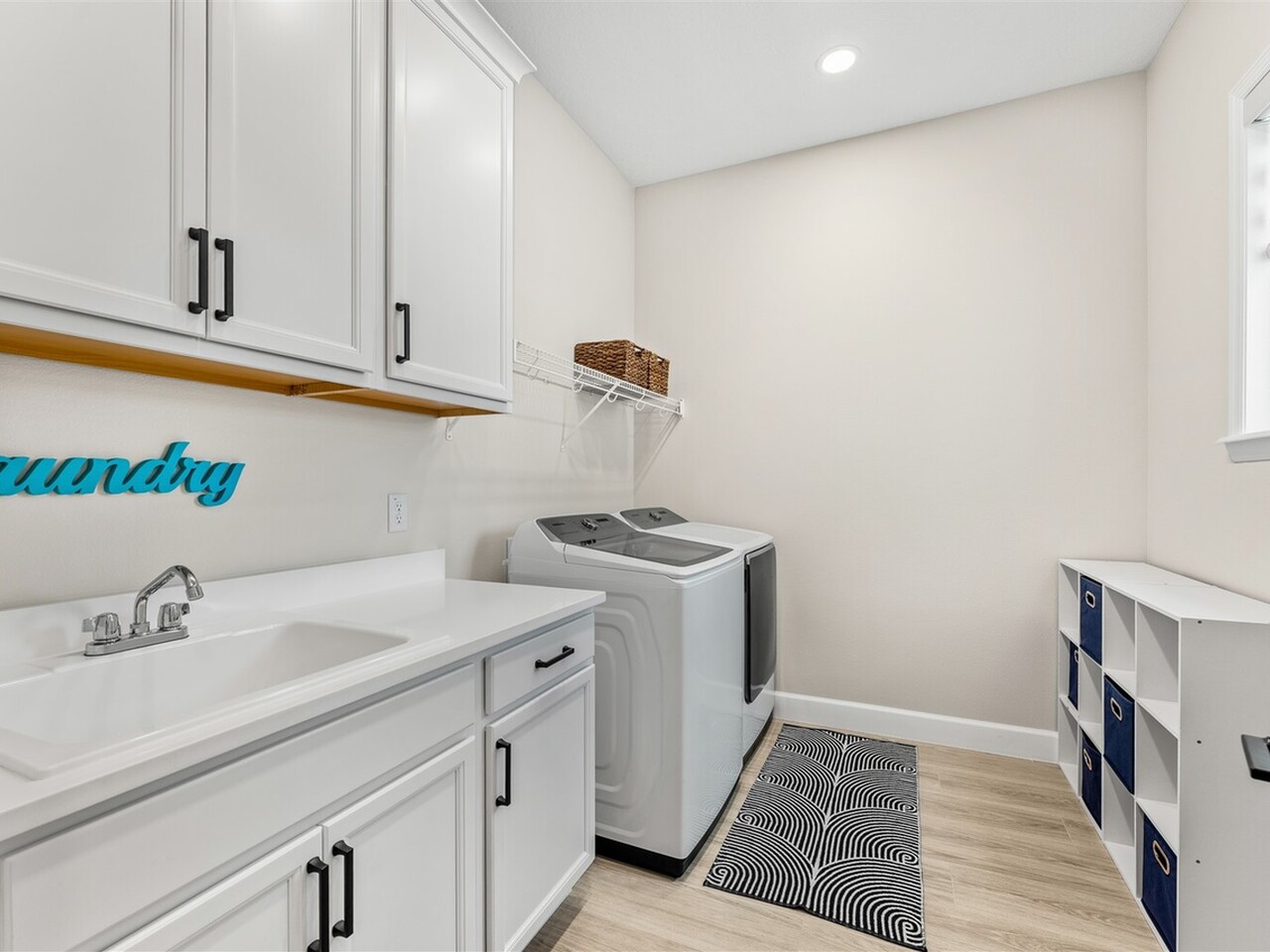 2714 Pelagornis Drive