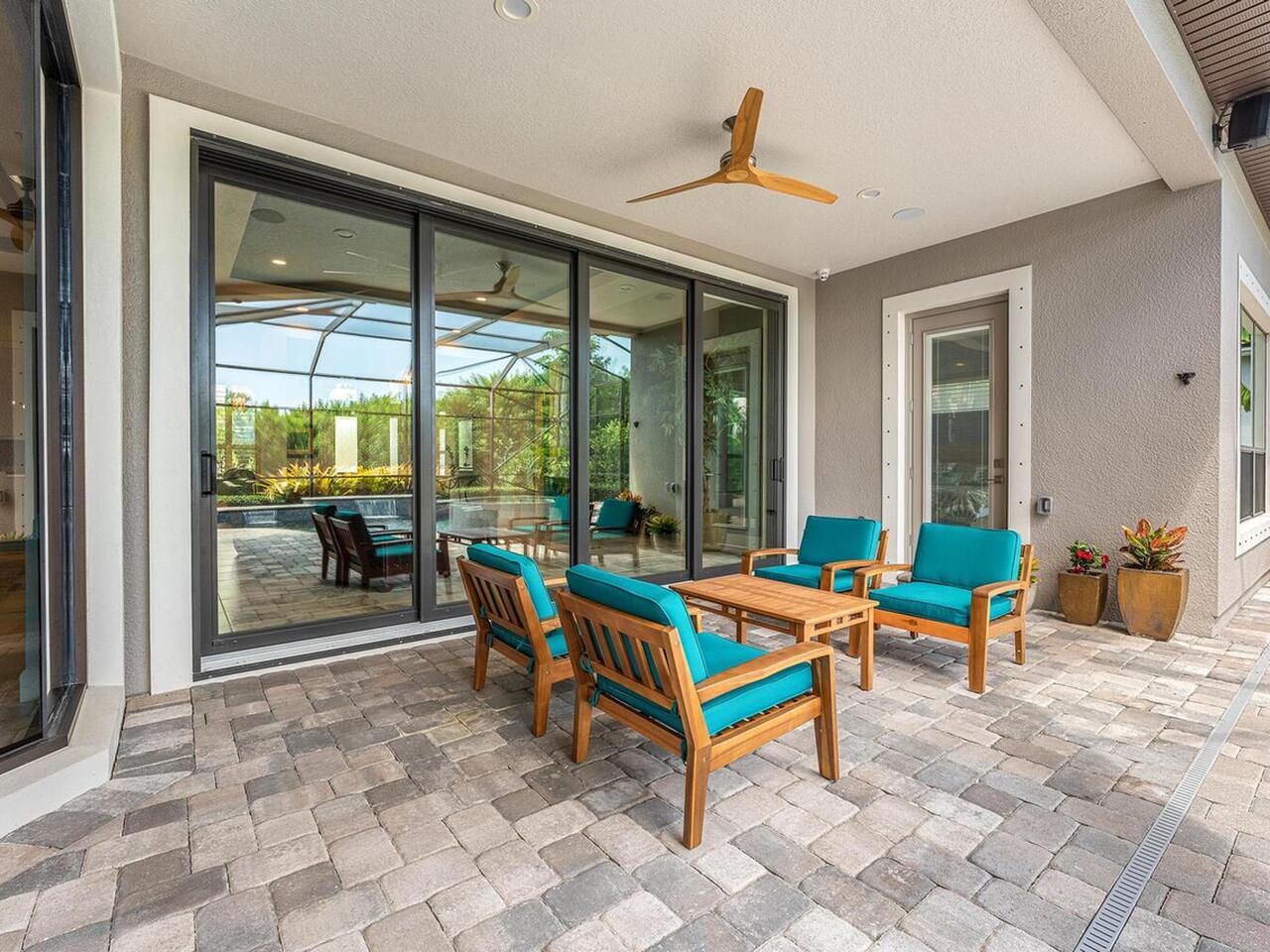 2902 Emeldi Lane