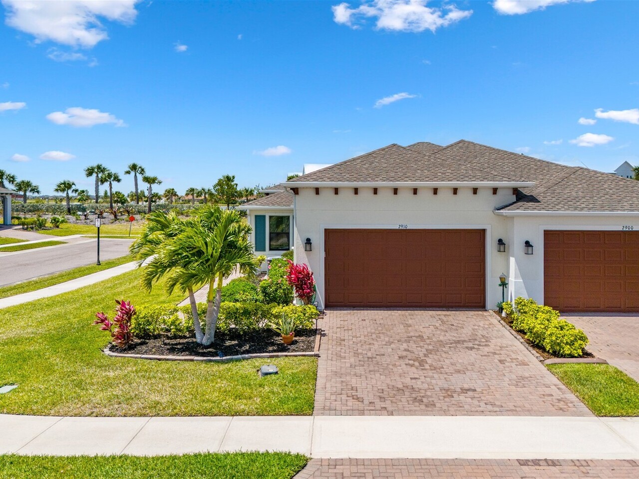 2910 Treasure Cay Lane