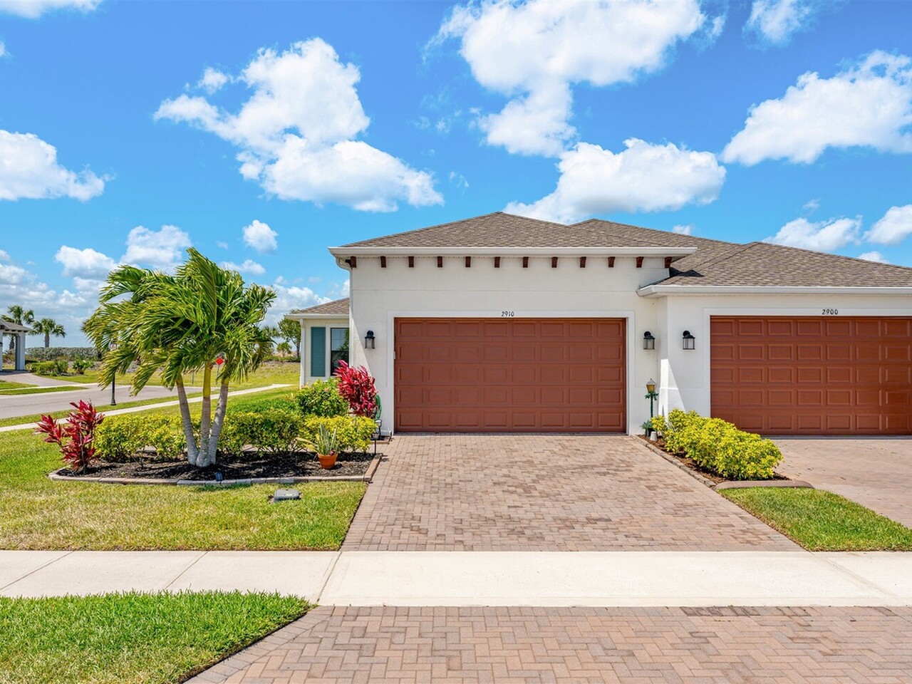 2910 Treasure Cay Lane