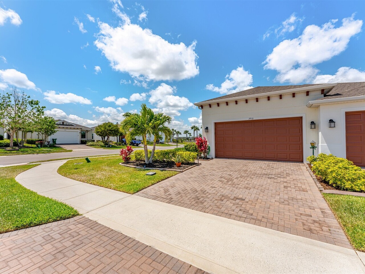 2910 Treasure Cay Lane