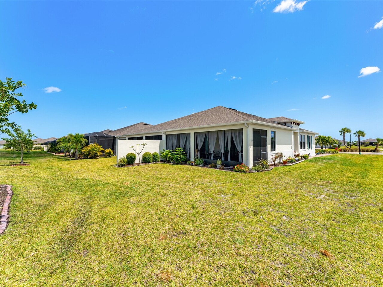 2910 Treasure Cay Lane