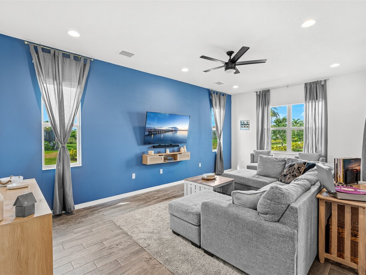 3039 Avalonia Drive