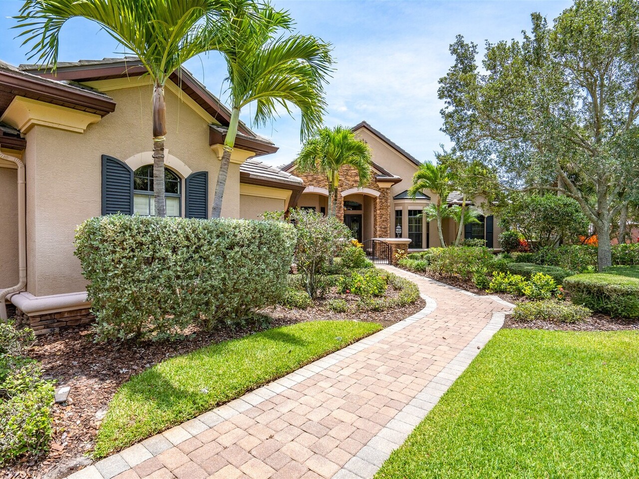 3233 Bellwind Circle