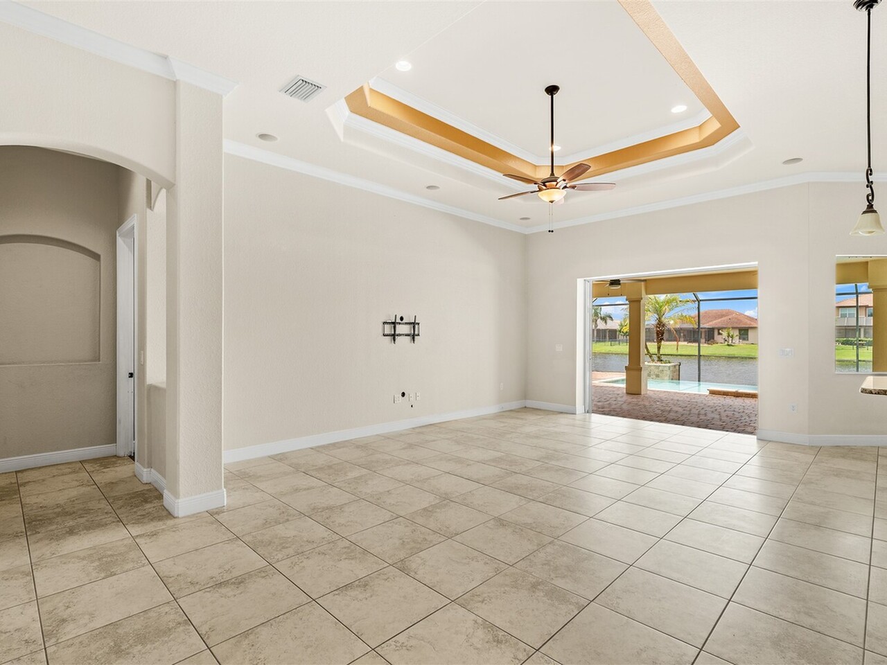 3259 Levanto Drive