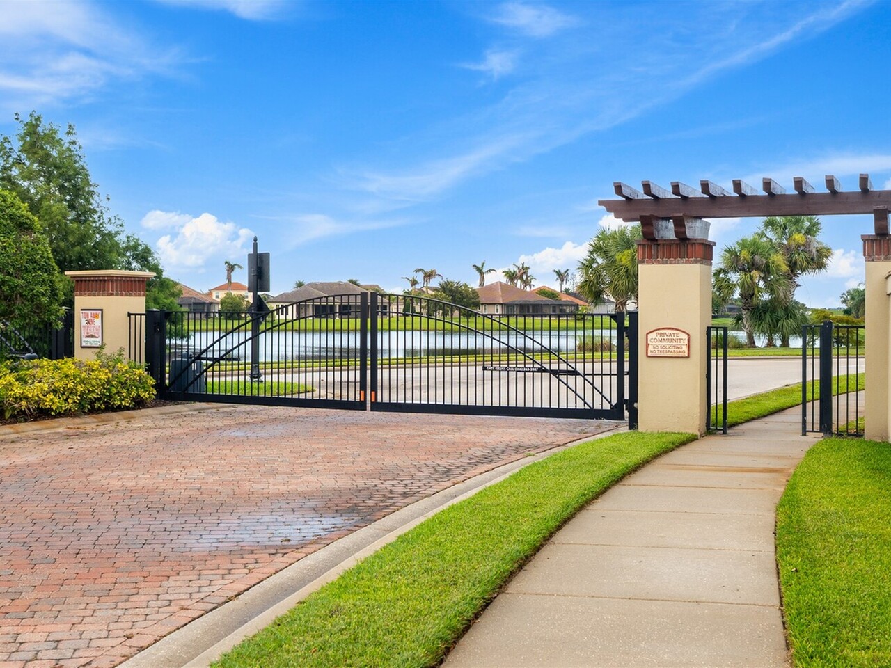 3259 Levanto Drive