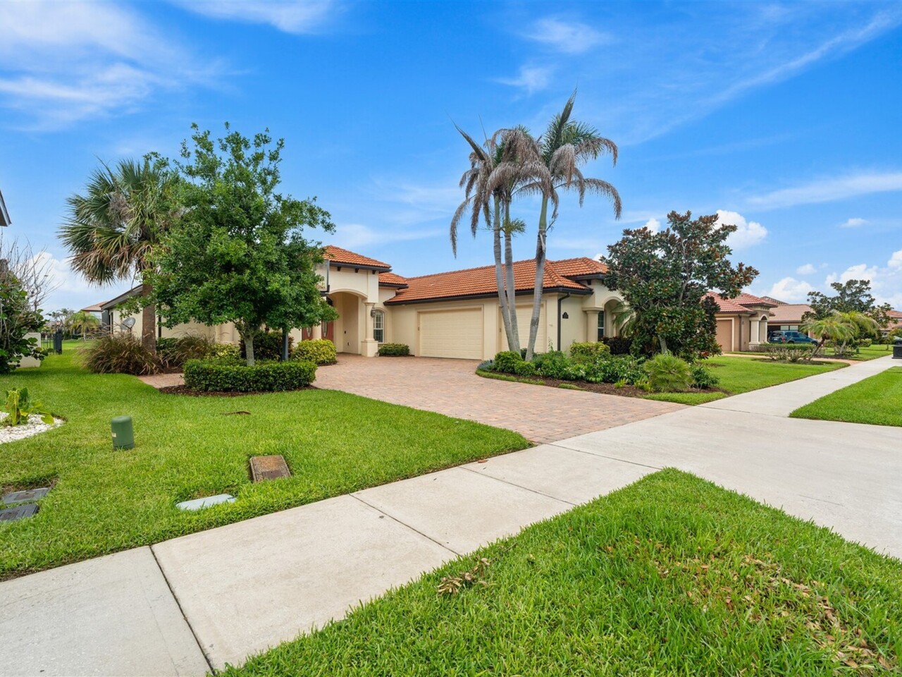 3259 Levanto Drive