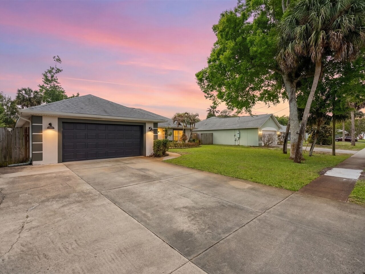 4575 Curtis Boulevard