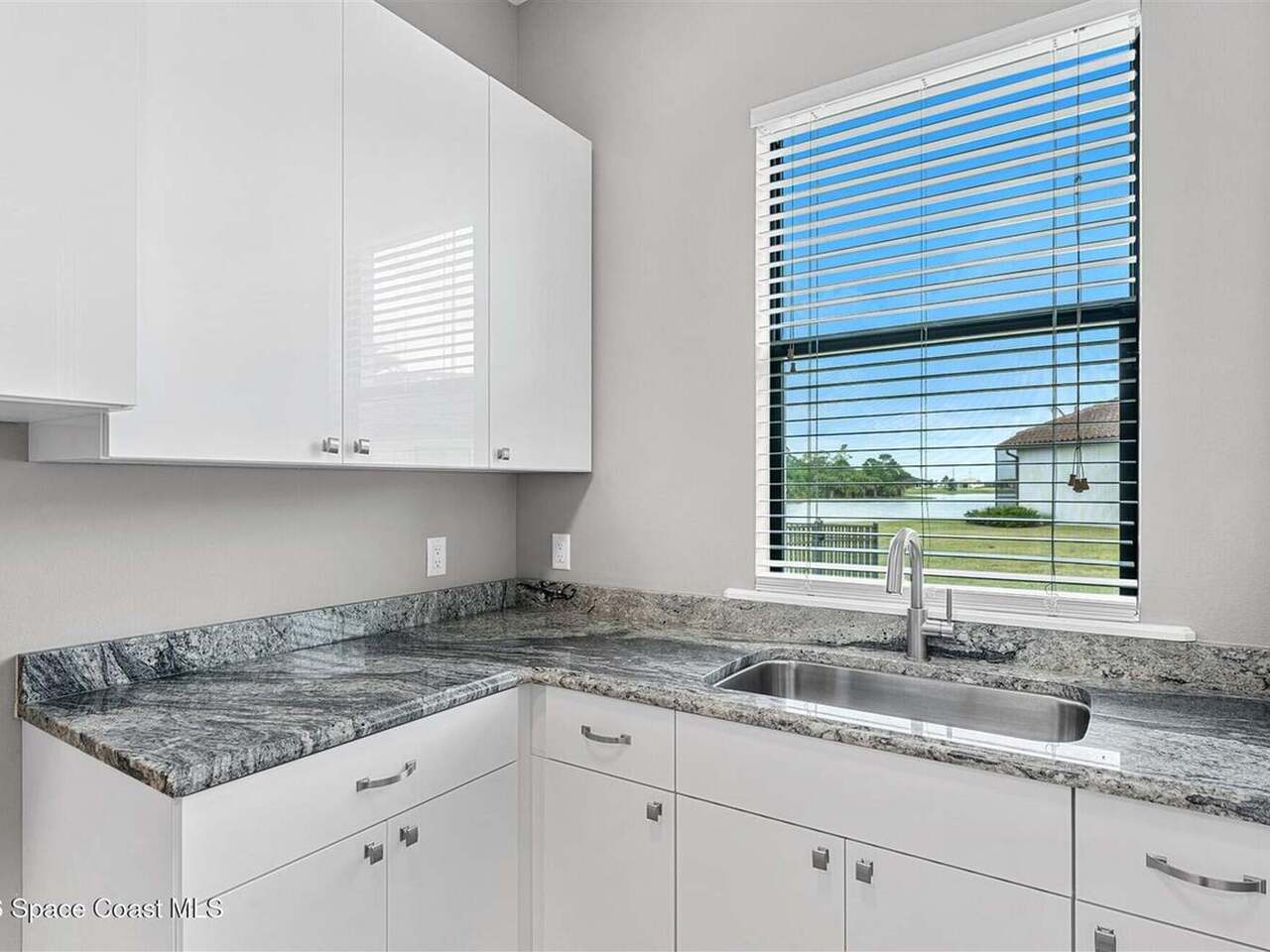4696 Tea Tree Court