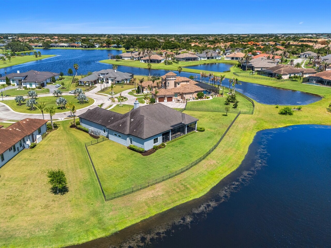 4696 Tea Tree Court
