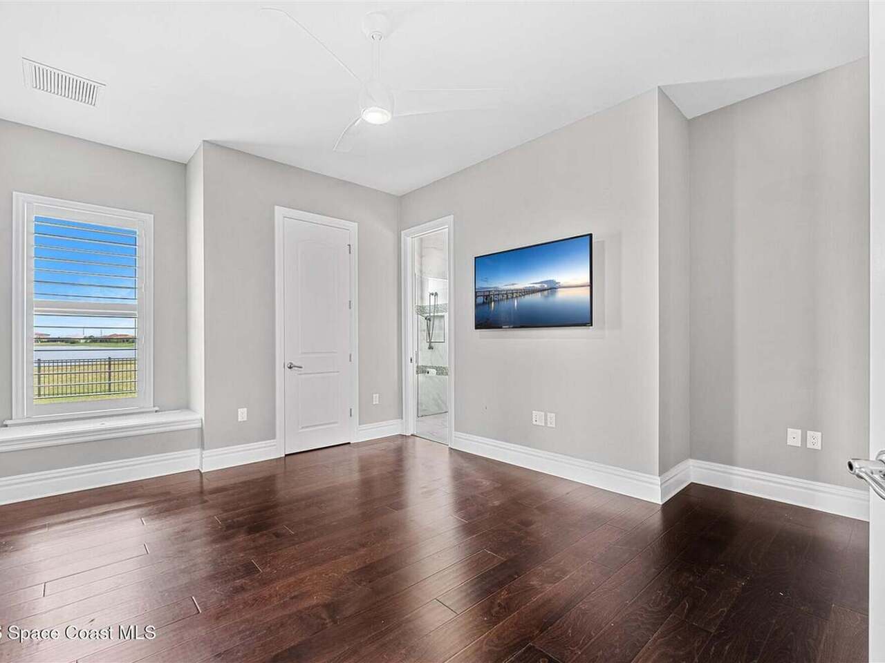 4696 Tea Tree Court