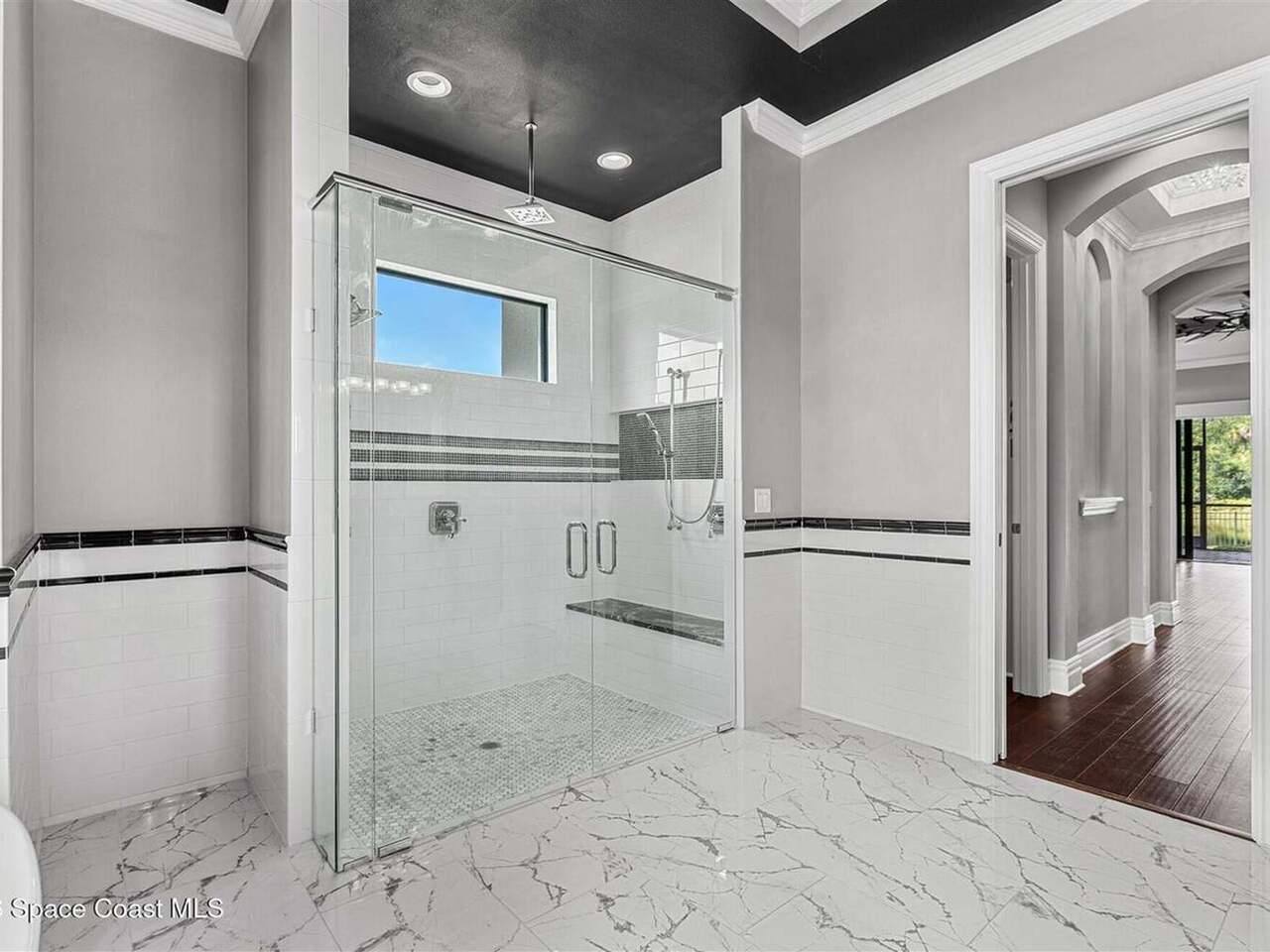 4696 Tea Tree Court