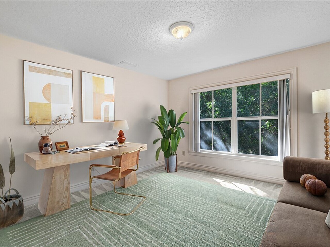 622 Cedar Side Circle NE