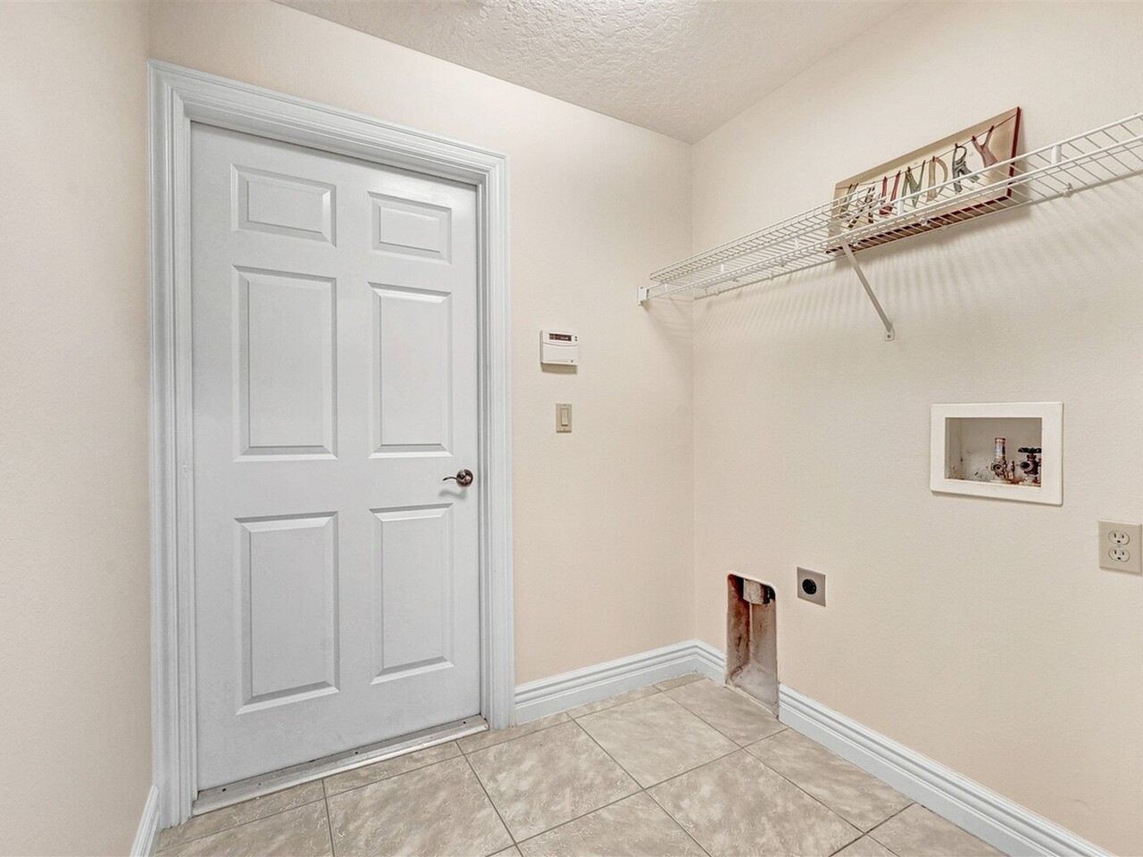 622 Cedar Side Circle NE