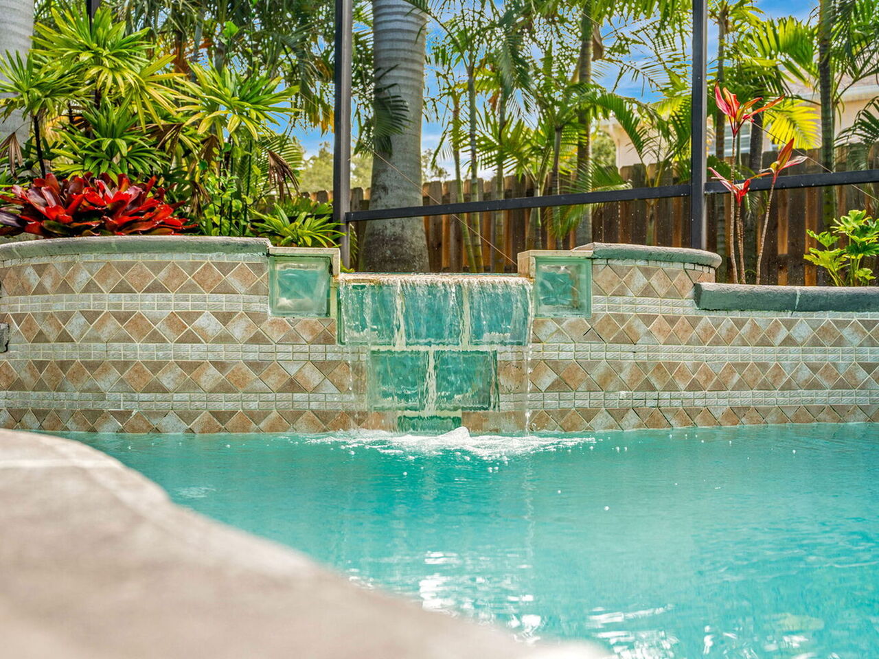720 Nightingale Dr.