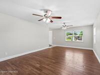 940 Bowing Lane