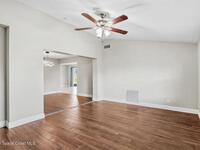 940 Bowing Lane