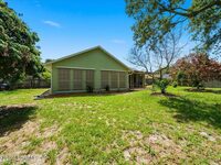 813 Emerald Way