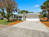 813 Emerald Way